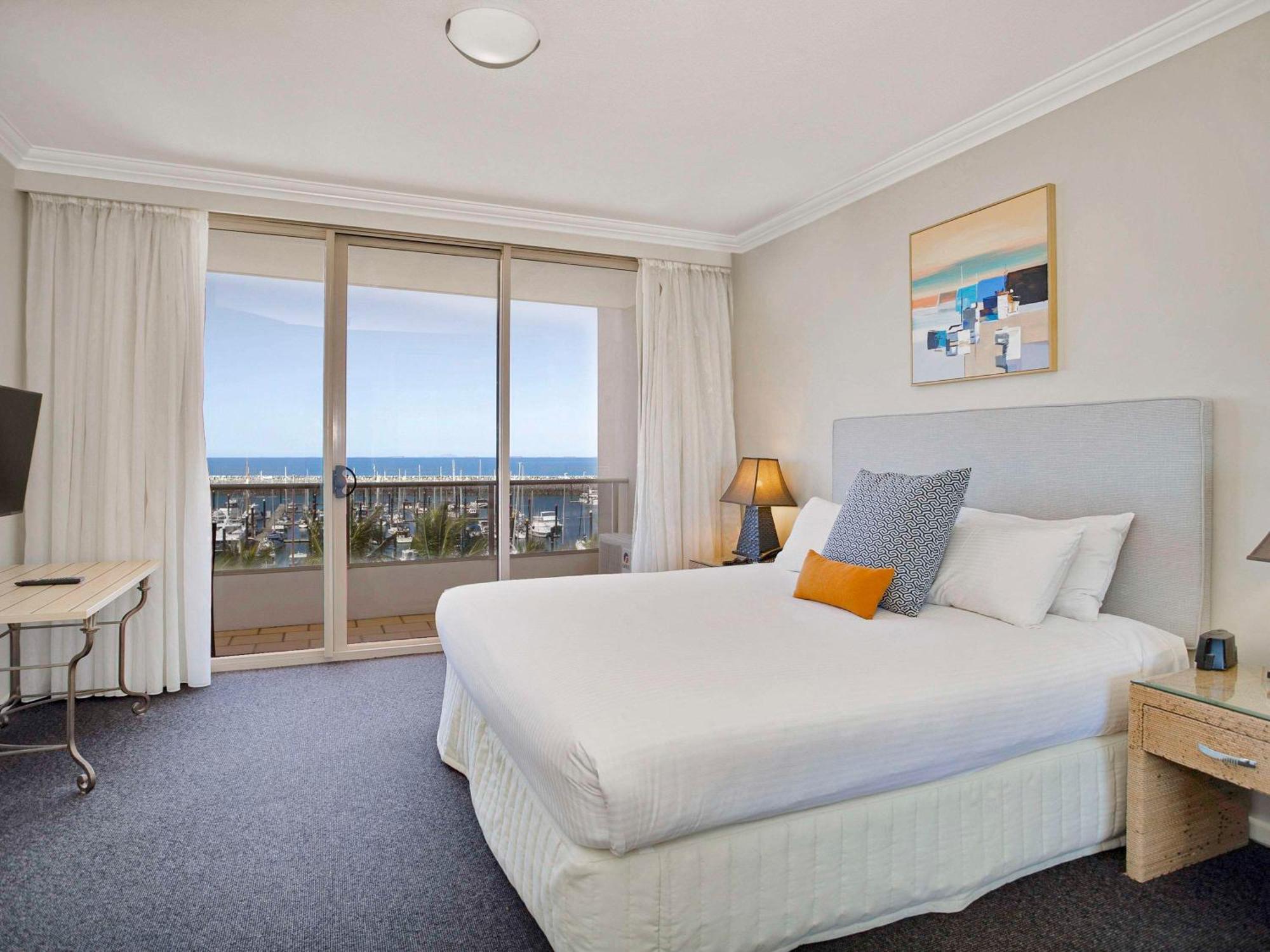 Mantra Mackay Hotel Exterior photo